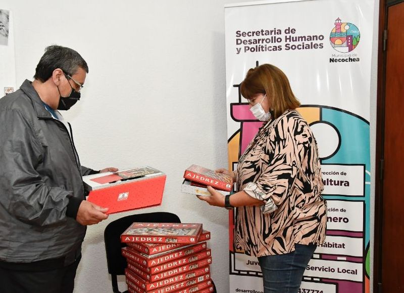 Por primera vez se adquirieron nuevos tableros para la Escuela Municipal de Ajedrez