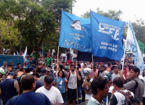 Basta de atacar a los más vulnerables: no al cierre del CAL