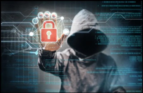 VIDEO | Charla abierta a la comunidad sobre prevención de estafas virtuales