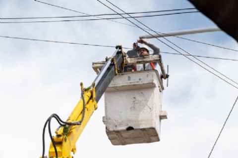 Comenzó el recambio de luminarias
