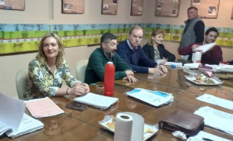 Con la tibieza que lo caracteriza, el Concejo busca respuesta al abandono de afiliados de PAMI