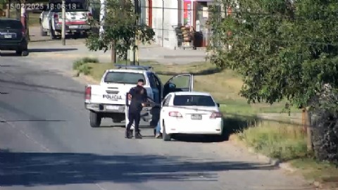 Gracias al sistema de lectora de dominios detectaron un vehículo con pedido de secuestro