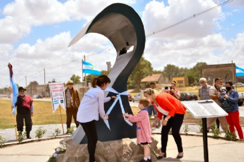 Inauguraron el Monumento en homenaje a los caídos en el ARA San Juan