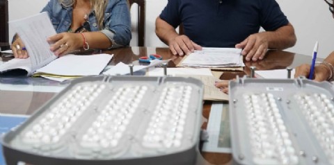 Impulsan nueva licitación para fortalecer el mantenimiento del alumbrado público