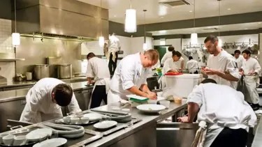 Los trabajadores gastronómicos recibirán un "plus de temporada"