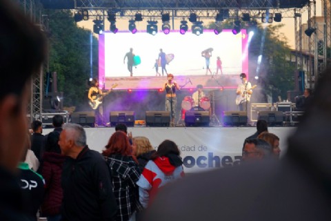 Con un gran marco de público pasó la primera jornada de festejos