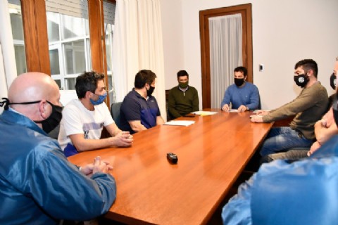 Paritarias: el Ejecutivo hizo una primera propuesta y hay cuarto intermedio hasta el viernes