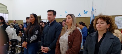 El Intendente acompañó la apertura de las Jornadas de Investigación del Instituto 163