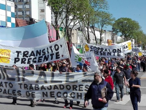 Crisis en el sistema de salud local: la Municipalidad todavía no terminó de pagar los salarios