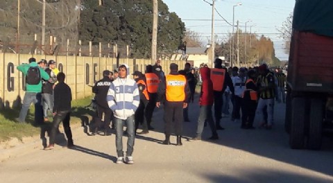 Represión policial en cancha de Newbery: exigen respuestas del Gobierno local