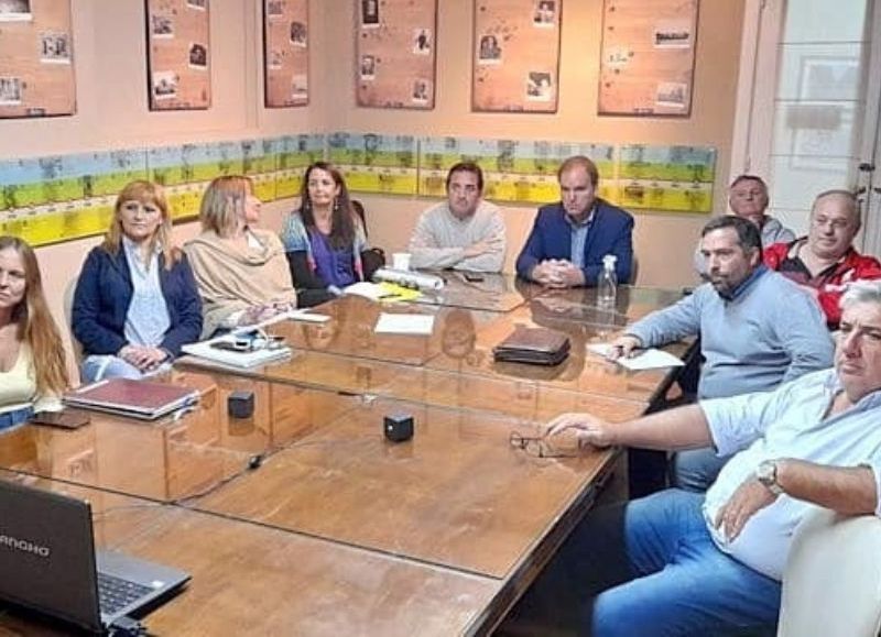 Los concejales se reunieron con funcionarios nacionales por la explotación petrolera