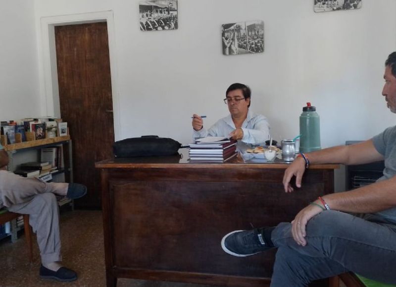 Jornadas de normalización de documentos junto a asociaciones de La Dulce, Claraz y Juan N. Fernández