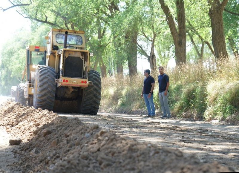 Nuevas obras de entoscado para mejorar la transitabilidad en la Avenida 58