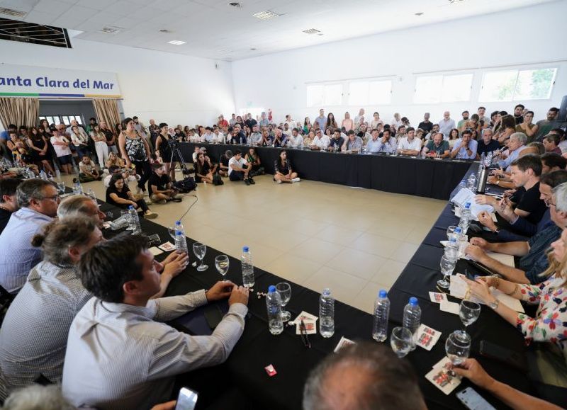 Rojas participó de la Conferencia de Verano brindada por Kicillof, en la que analizaron el complejo escenario económico