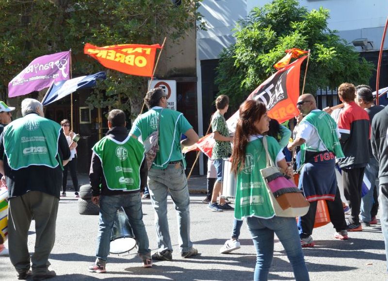 Retención de tareas de trabajadores municipales