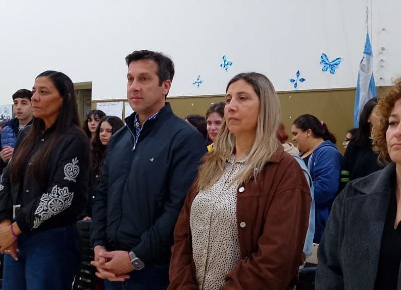 El Intendente acompañó la apertura de las Jornadas de Investigación del Instituto 163