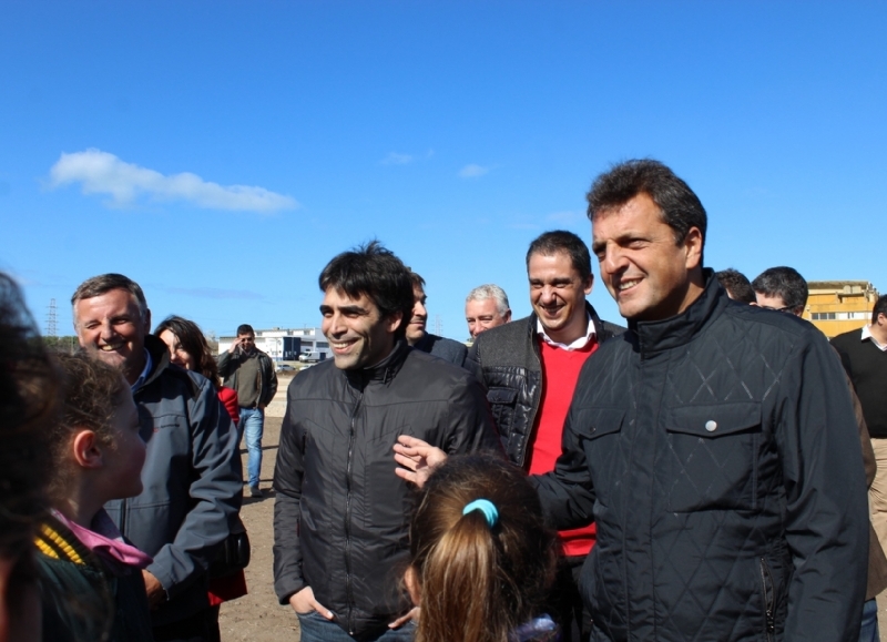 Fuerte respaldo político de Sergio Massa al intendente Facundo López