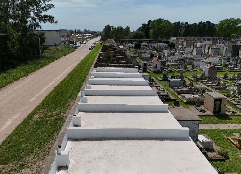 Finalizaron la primera etapa de restauración en un sector de nichos del cementerio