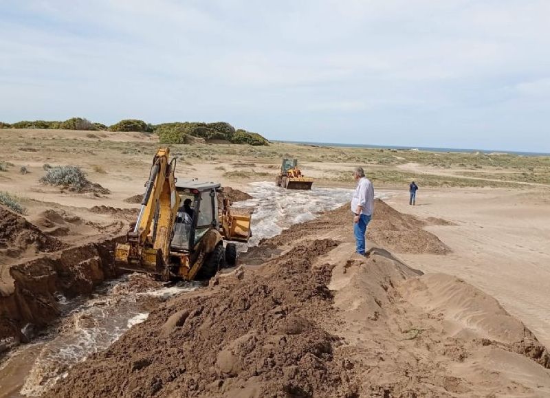 Los canales del distrito funcionan con normalidad tras tareas de mantenimiento