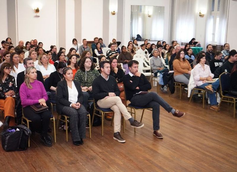 VIDEO | Presentaron la Guía de Mamíferos Marinos y el nuevo corredor de avistaje de ballenas