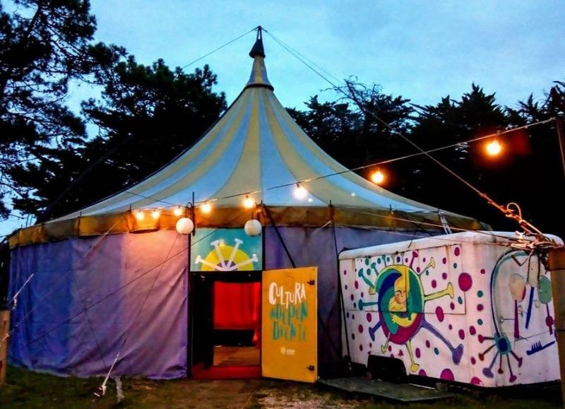 La cultura necochense está de luto: se levanta "La Carpa"